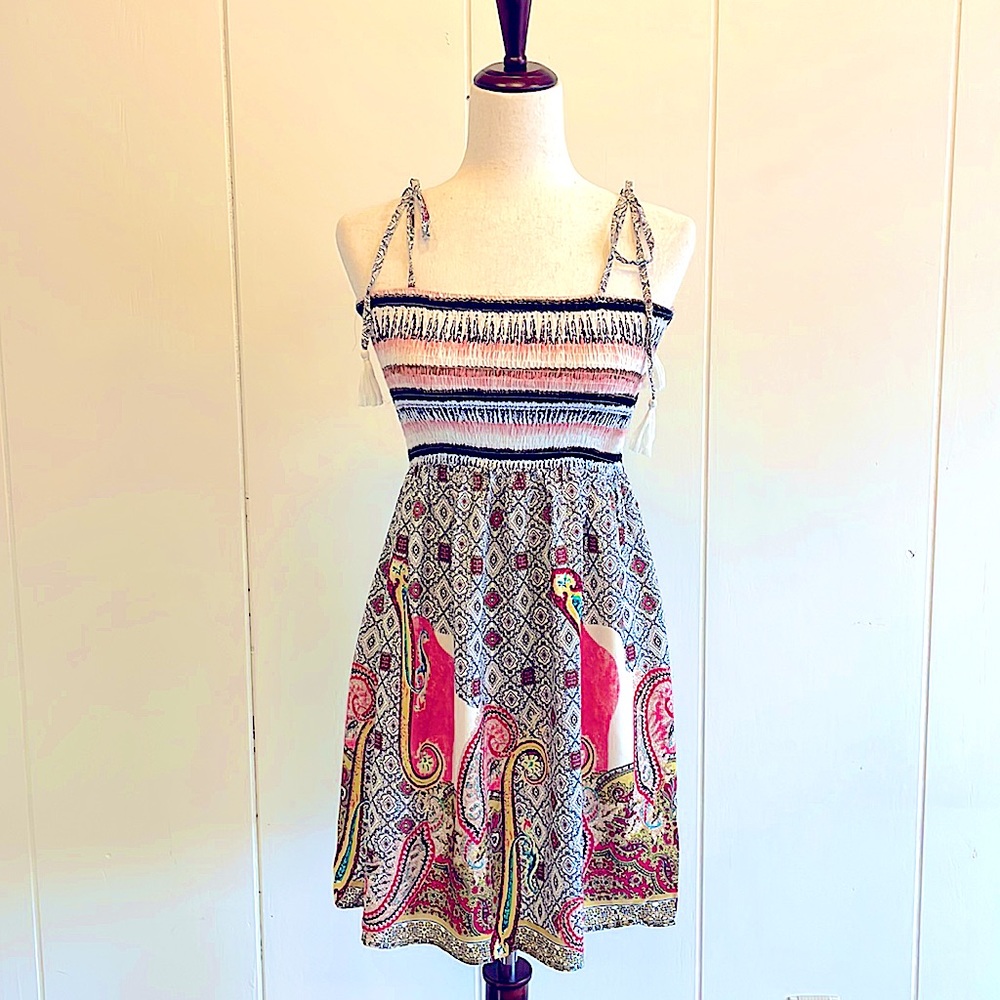 Flying Tomato Summer Dress Medium Stretchy Top Shoulder Ties Excellent Condition